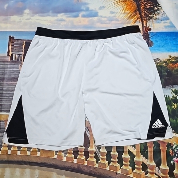 Adidas Basketball Shorts‎ Size XXL NWT - Picture 1 of 5